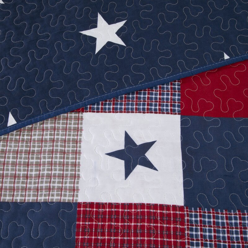 Americana star quilt with shams outlets